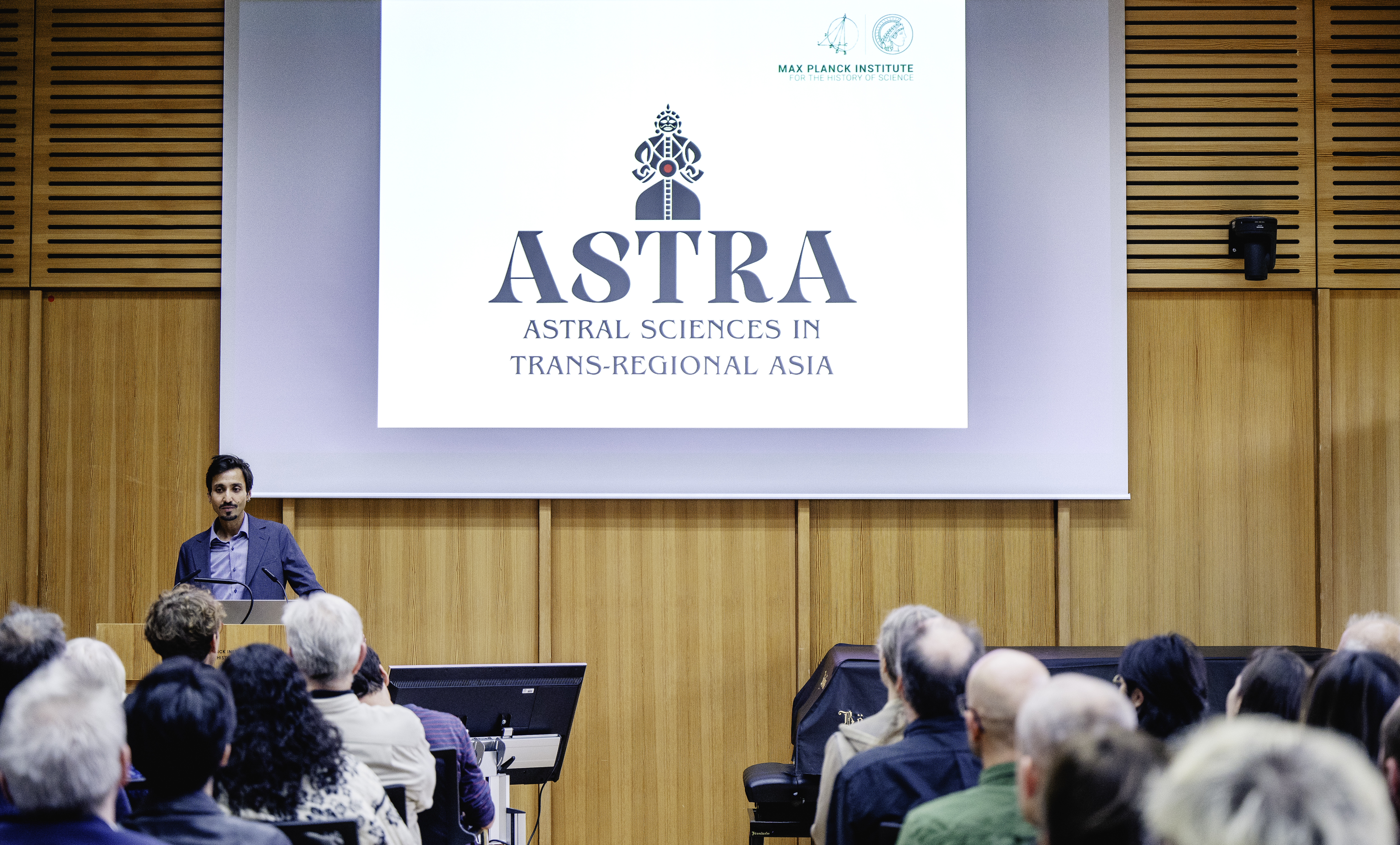 Anuj Misra presenting at the launch event of the Astra research group